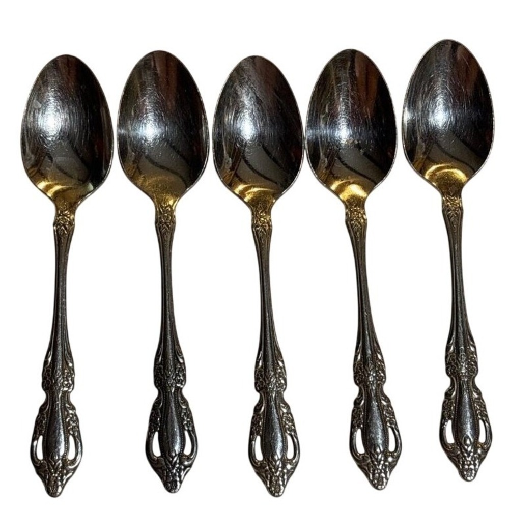 Distinction Deluxe by Oneida Tea Spoons Set Of 5